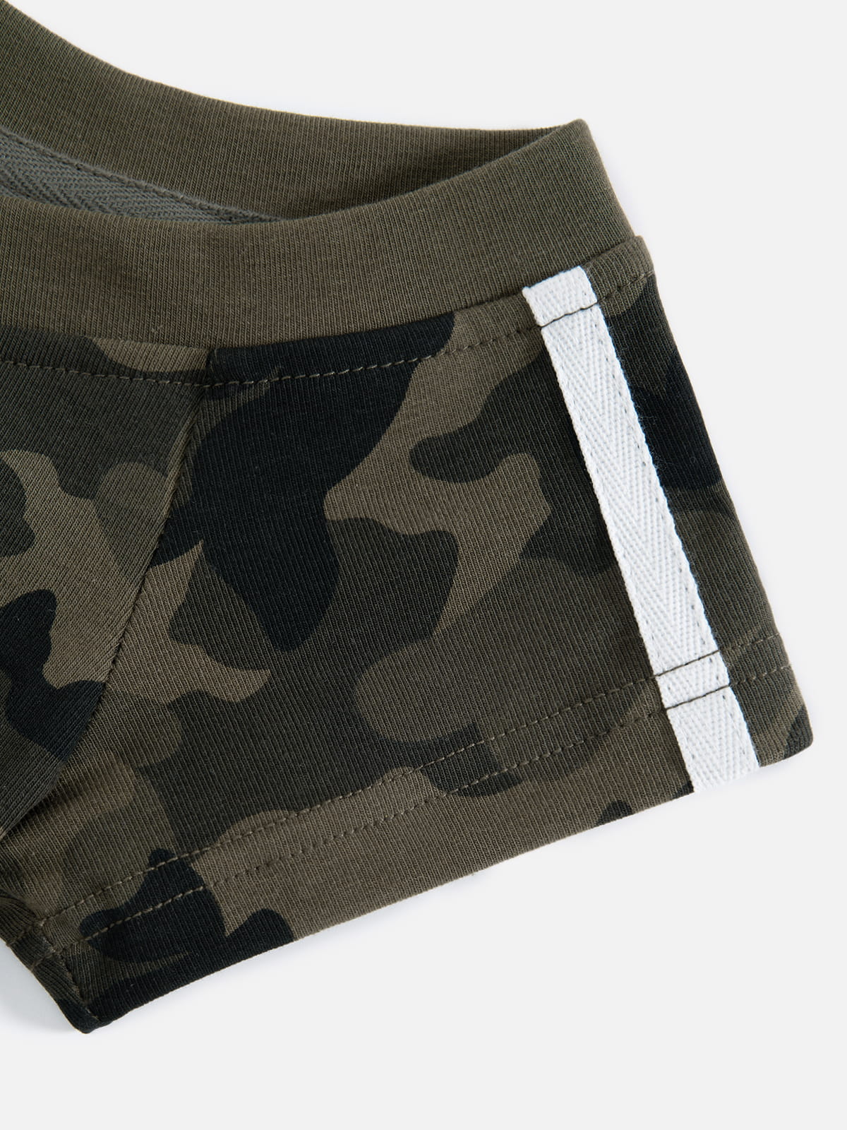 Aelfric Eden Cropped CAMO 77 Off-The-Shoulder Tee - Image 5