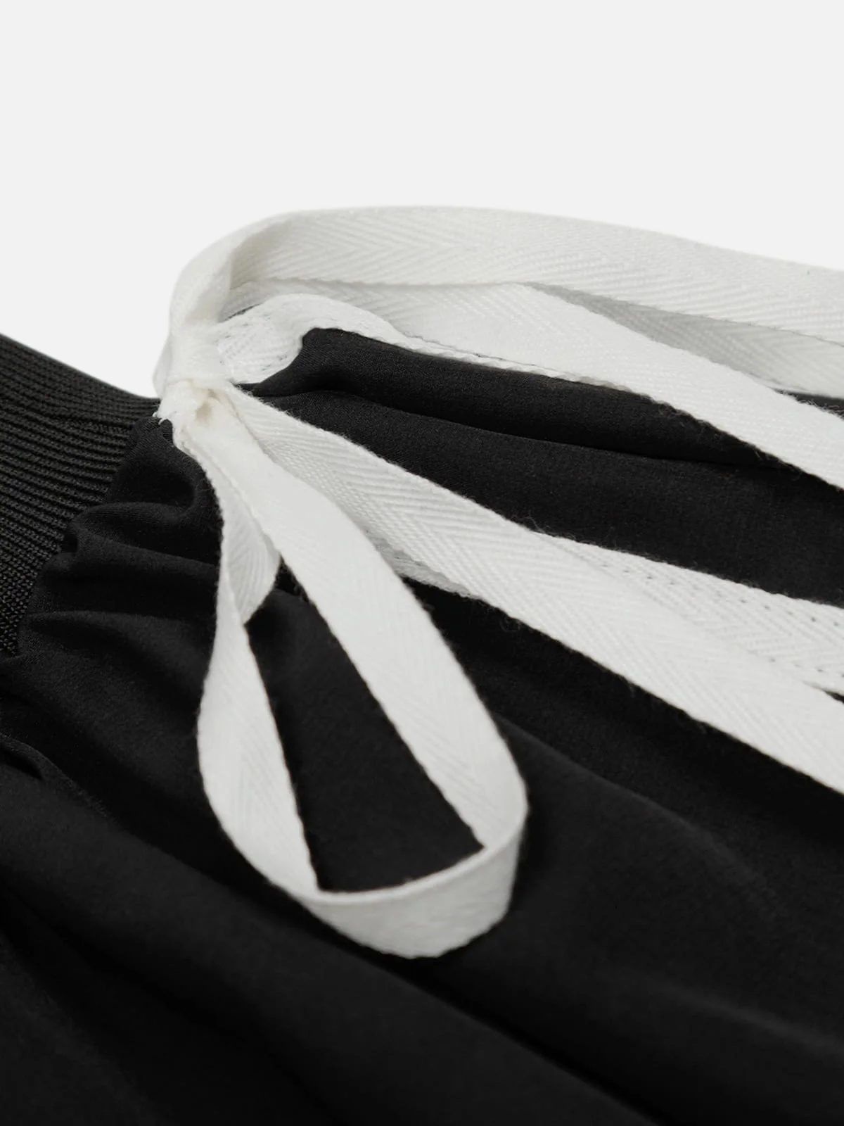 Aelfric Eden Drawstring Puff Mini Skirt - Image 6