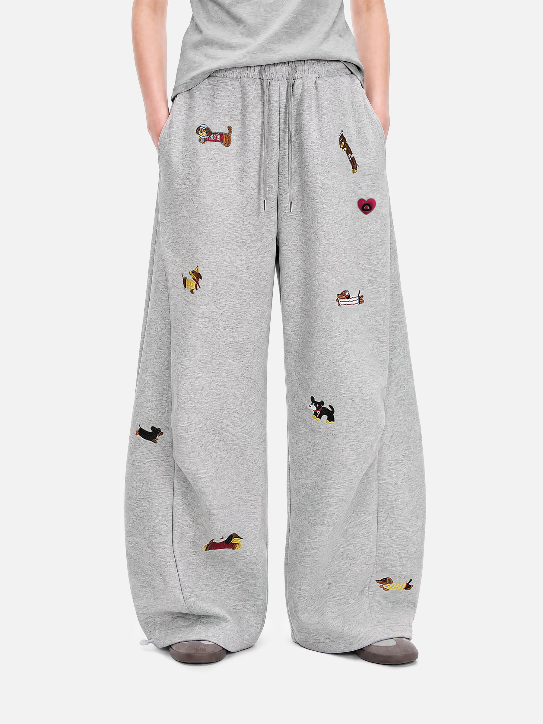 Aelfric Eden Embroidery Dog Baggy Barrel Sweatpants - Image 4