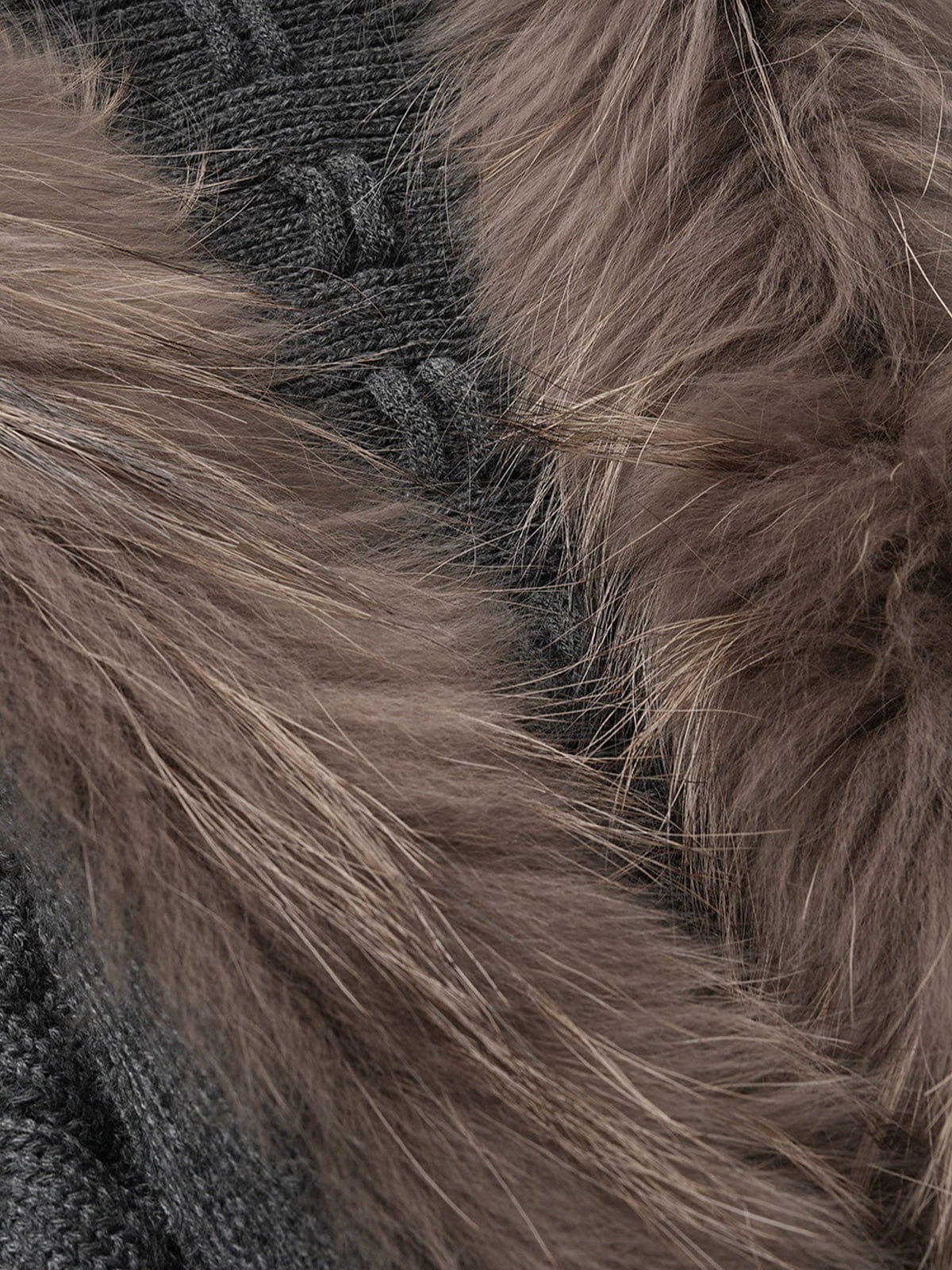 Aelfric Eden Faux Fur Collar Cardigan - Image 3
