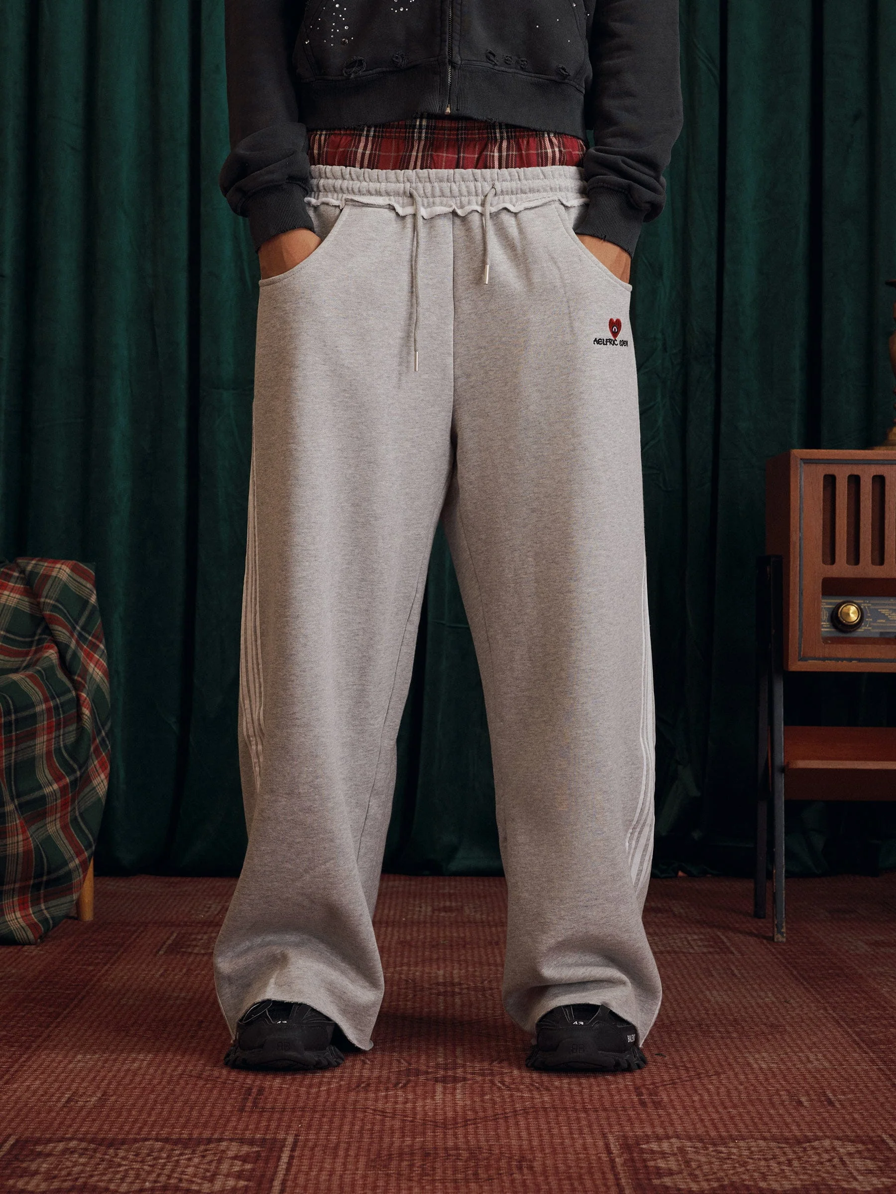 Aelfric Eden Double Waist Baggy Sweatpants - Image 3