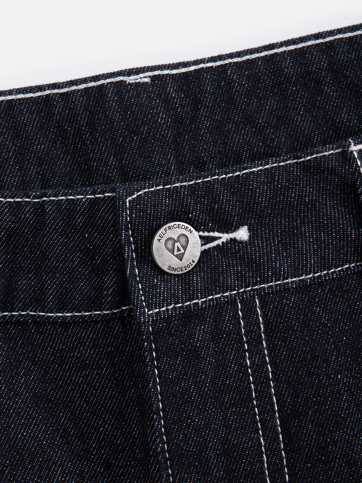 Aelfric Eden Baggy Barrel Pleated Jeans - Image 4