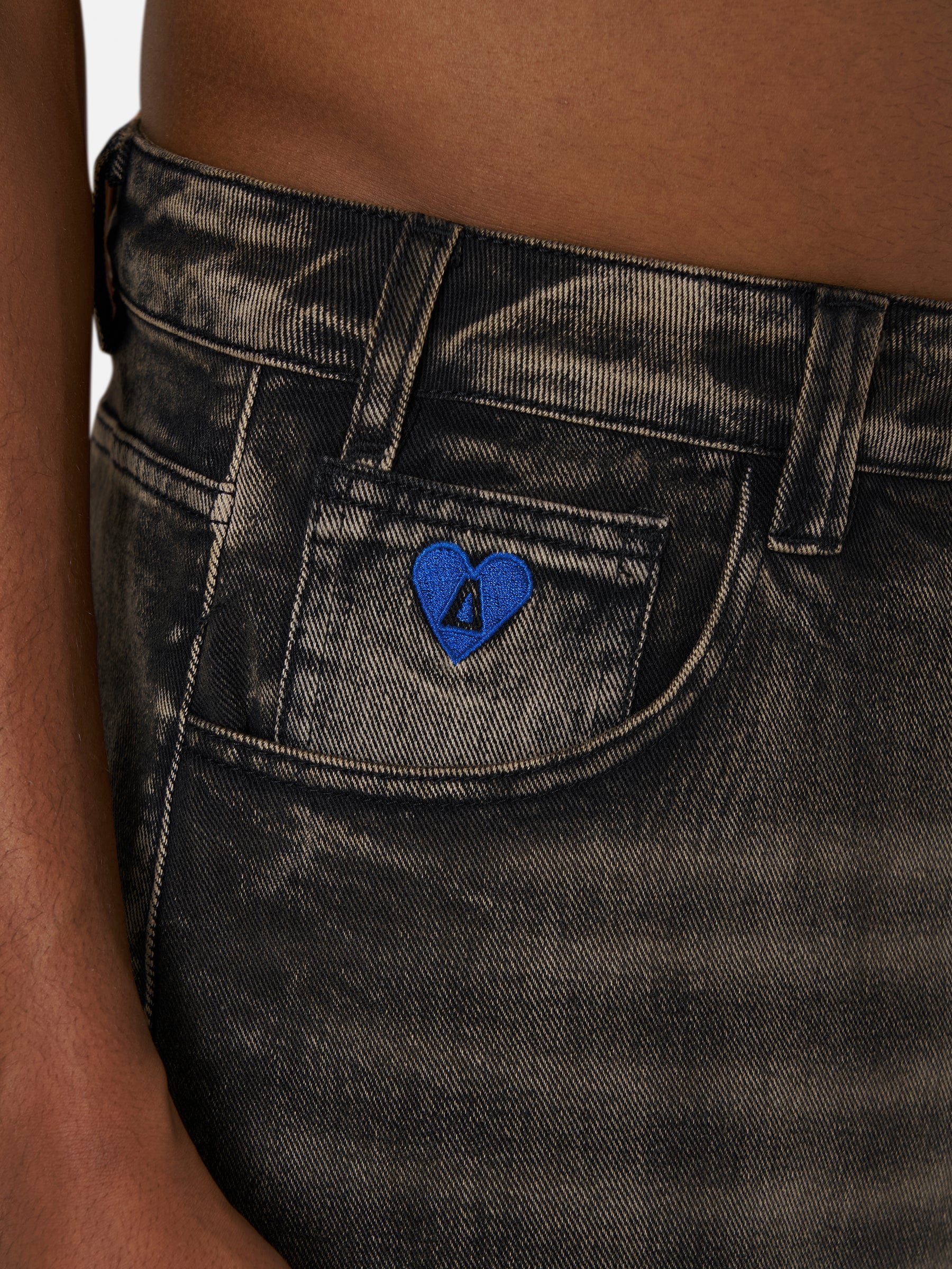 Aelfric Eden Vintage Washed Longline Jorts - Image 10