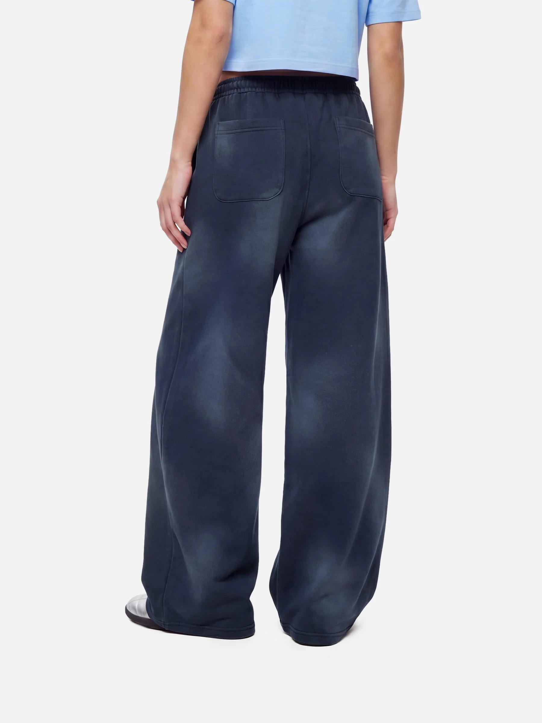 Aelfric Eden Washed Baggy Sweatpants - Image 2