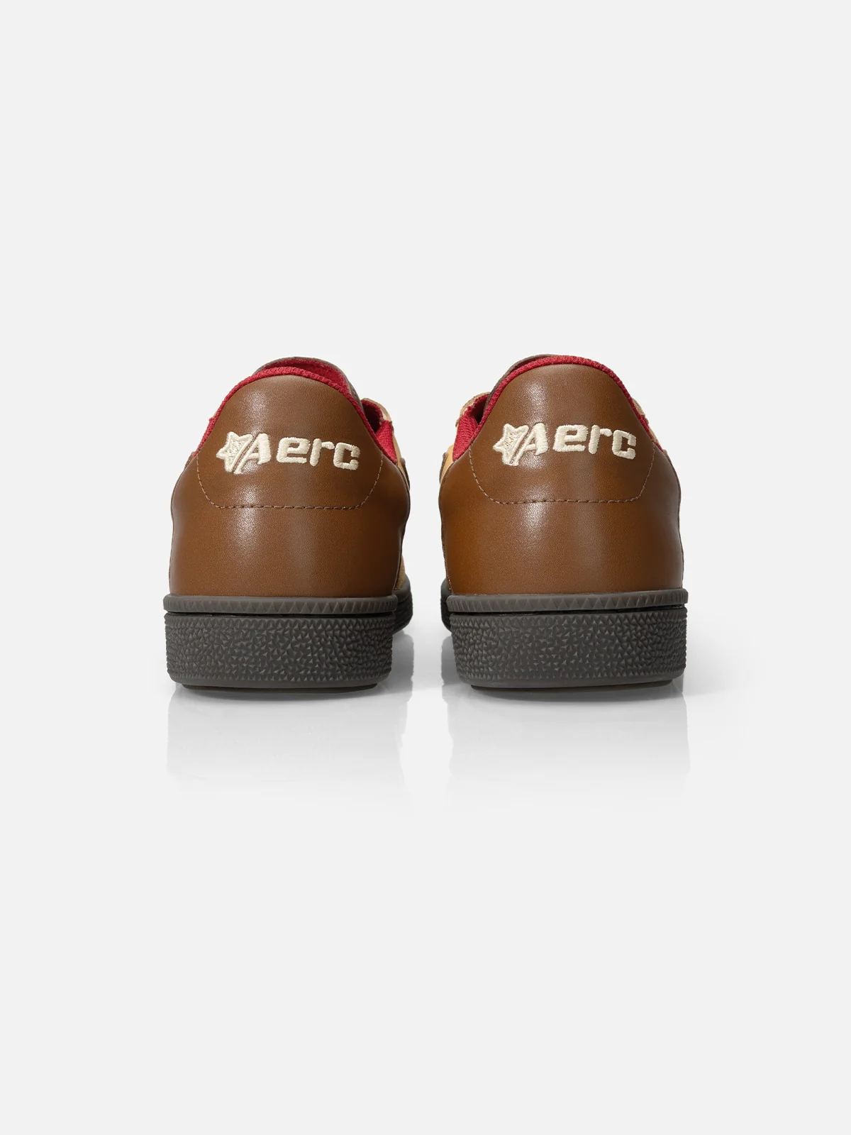 Triple Star Embroidery Star Gum Sole Skate Shoes - Image 4